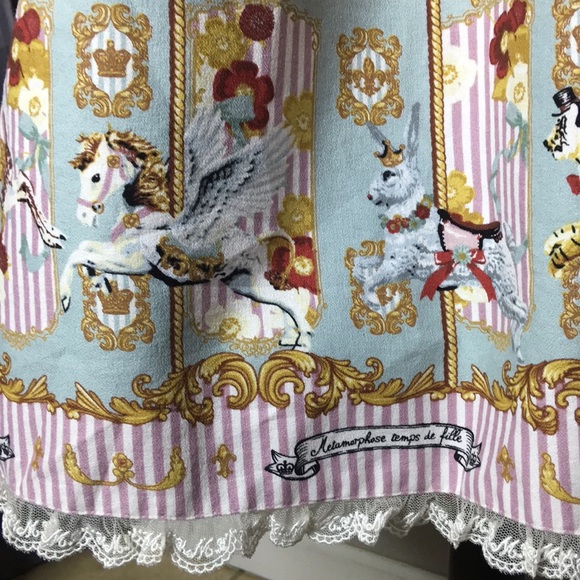 Metamorphose Wonder Carousel Angel Collar A LineOP - Picture 5 of 8